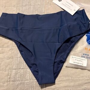 Hapri Tummy Tuck Cheeky Swimsuit Bottoms Size M